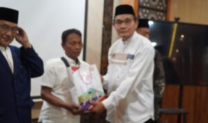 DSC08976_copy_1600x900