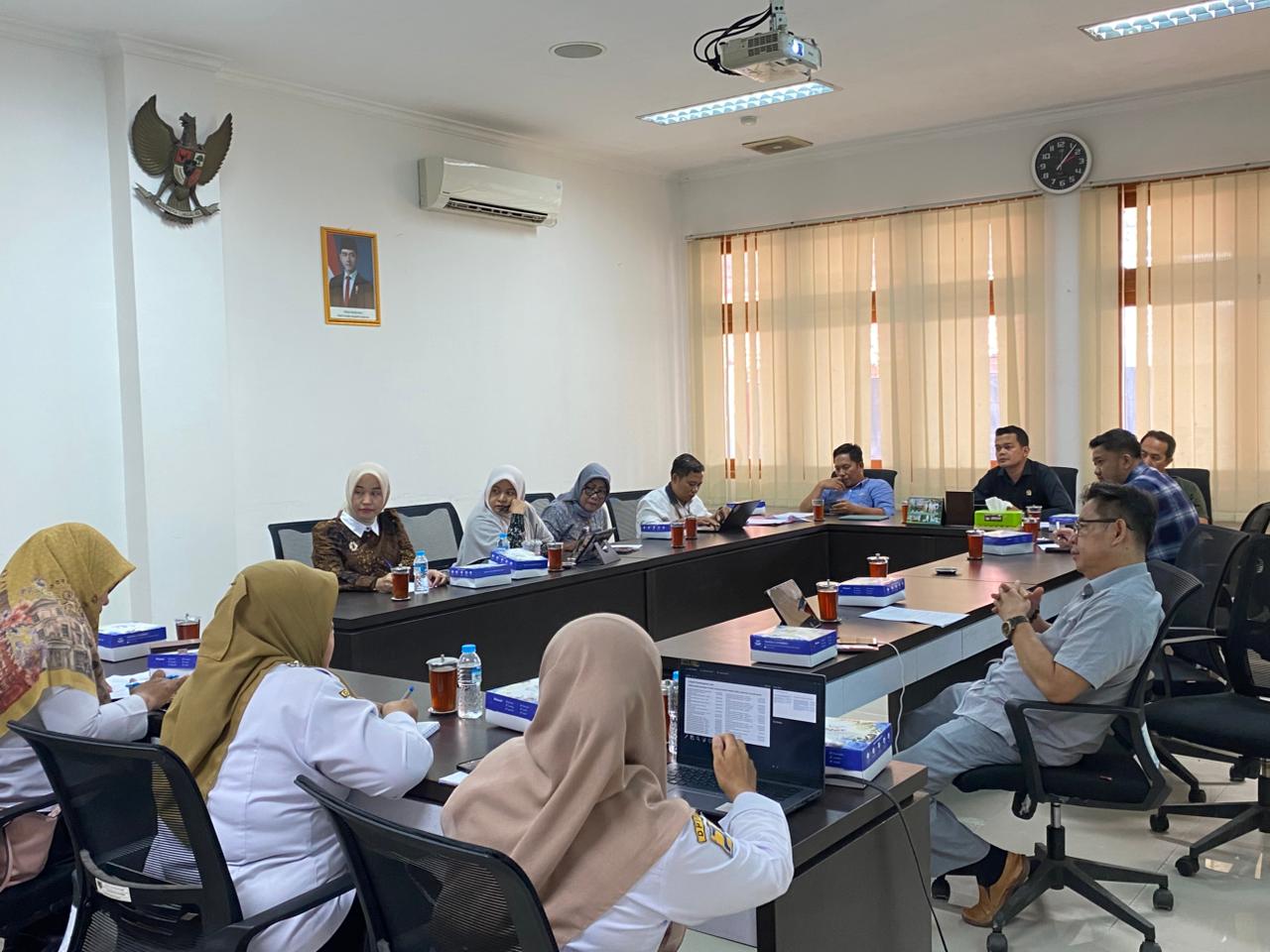 Rapat Komisi D dengan DPUPR