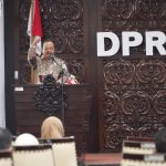 Rapat Paripurna DPRD Kebumen dengan agenda Penyampaian Pandangan Umum Fraksi terhadap tiga Raperda