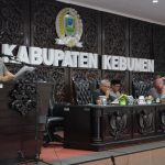 Juru Bicara Badan Anggaran DPRD Kebumen Aditya Wisnu Bayu Aji pada Rapat Paripurna DPRD Kebumen, Kamis (20/11/2025)
